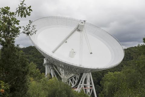 100-m Effelsberg telescope